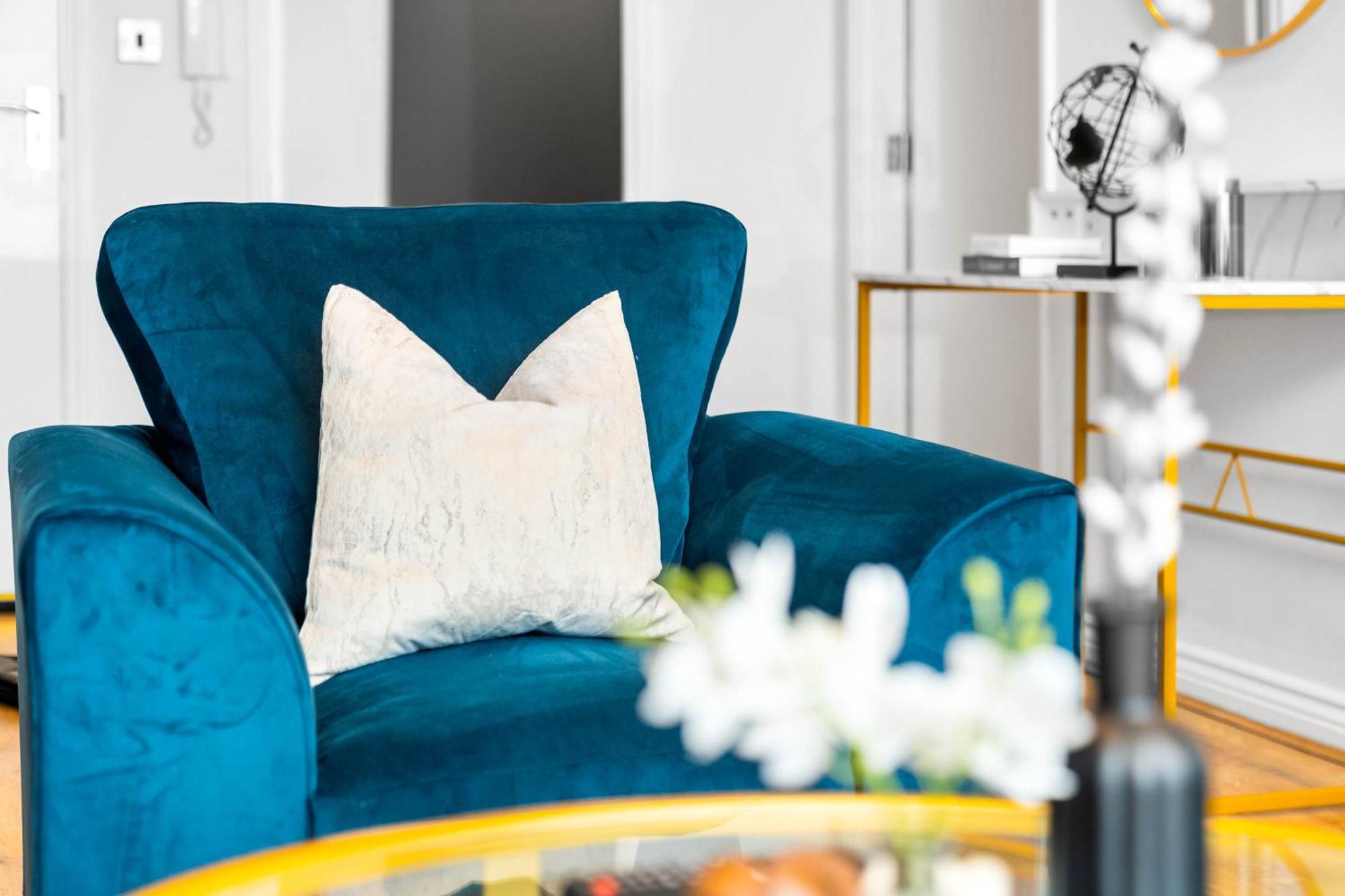 Luxury Two Bedroom Apartment - City Ceentre - Balcony - Jq - Netflix & Wifi - 11B Birmingham Exteriör bild